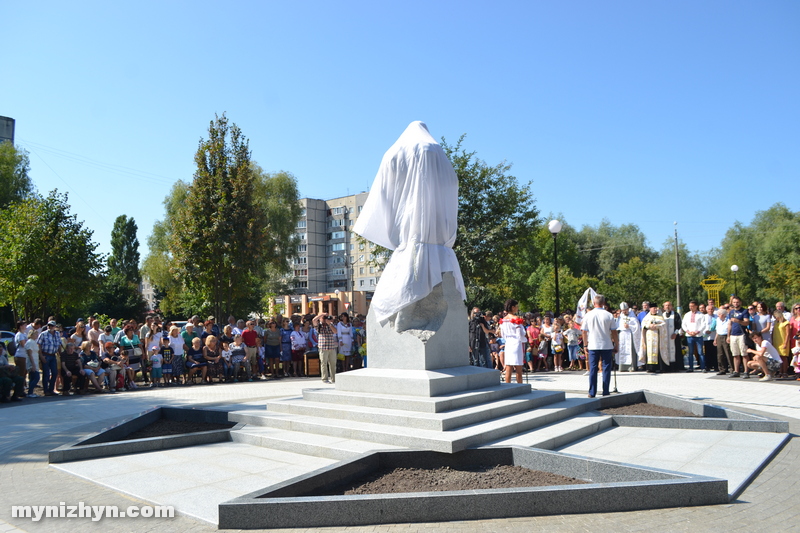День Незалежності, святкування, пам'ятник, відкриття