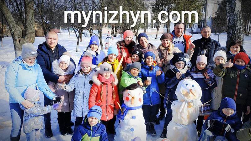 Ніжин, сніговик, діти, школа