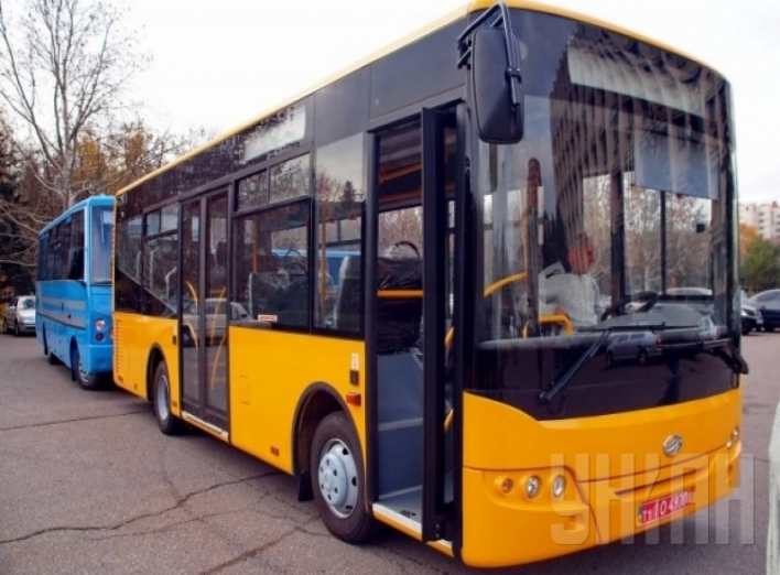 Антимонопольний комітет рекомендує обґрунтувати ціни на проїзд в автобусах і маршрутках