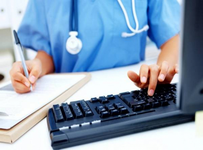 Як записатися до лікаря через інтернет і навіщо потрібні таблички з QR-кодом