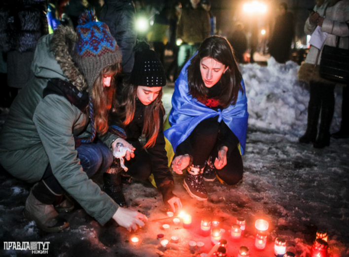 Ніжинці вшанували Кузьму свічкою пам’яті: Фото