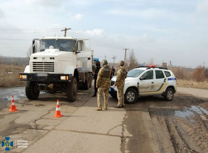 На Чернігівщині умовні "терористи" захопили підприємство і взяли заручників