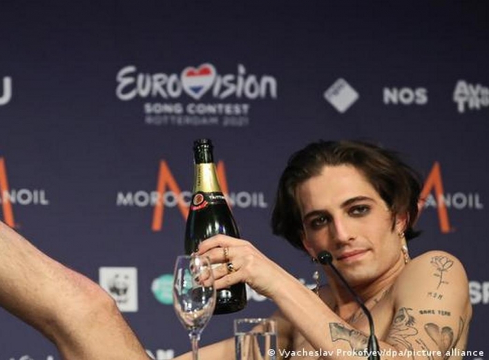Переможця Євробачення-2021 звинуватили у вживанні наркотиків під час шоу. Його відповідь