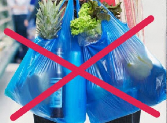 В Україні заборонили пластикові пакети 