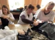 Студенти на Чернігівщині під час перерв та канікул плетуть сітки, роблять окопні свічки та "Химери"